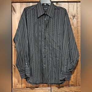 Axcess Men's Dark Striped Button Down Shirt